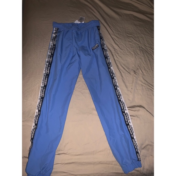 Kids Adidas Track Pants - Picture 3 of 4